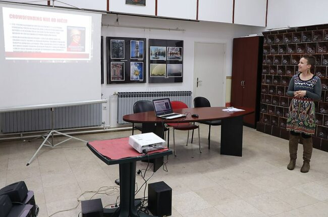 29790875_877636549091040_5919354297750000531_n